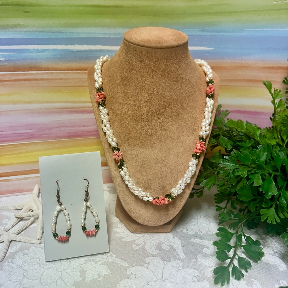 Rice pearl & bead necklace set